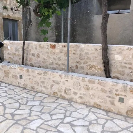 Old Town Tonka 公寓